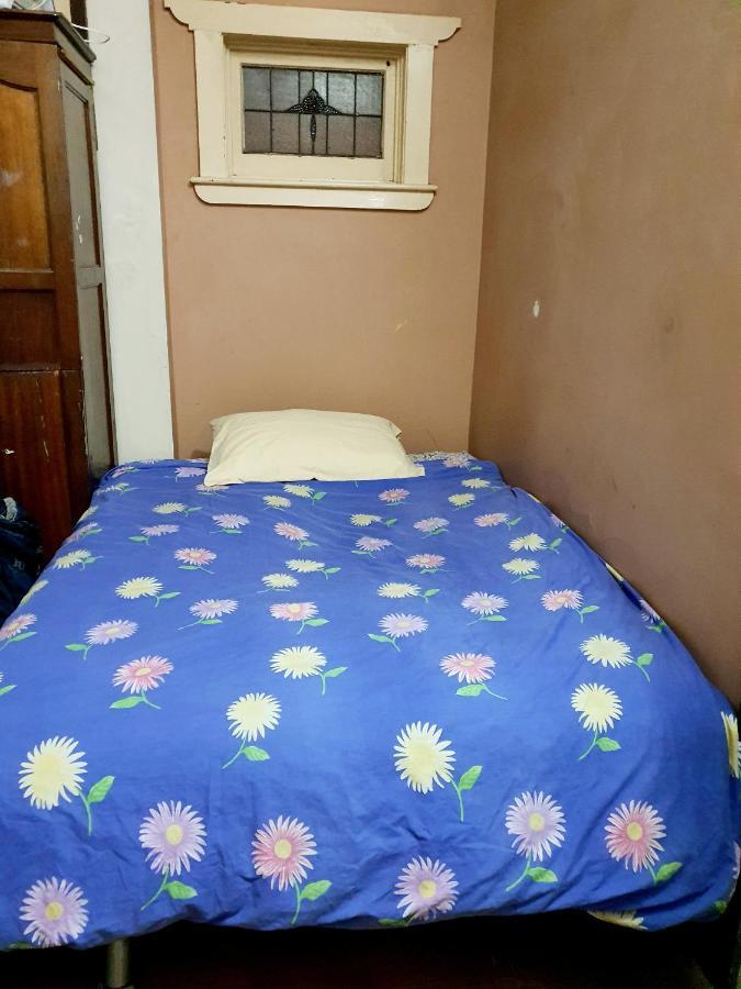 St Kilda East Backpackers' Hostel Мельбурн Экстерьер фото